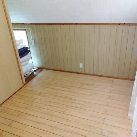 Cottage Blue Onna Luaran gambar